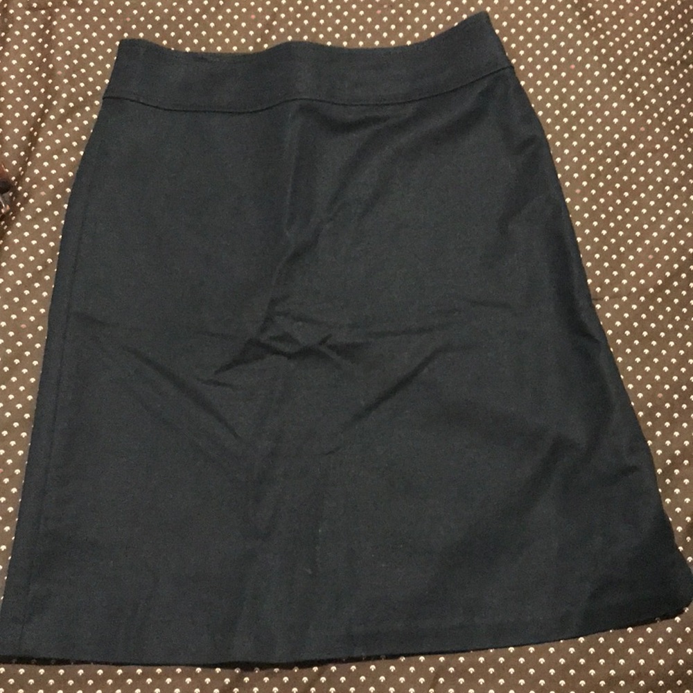 Black skirt